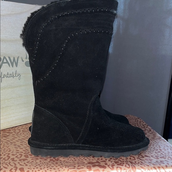 BearPaw Women's Suede Black Winter Boots - Picture 4 of 10